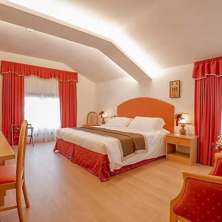 Trieste 3*